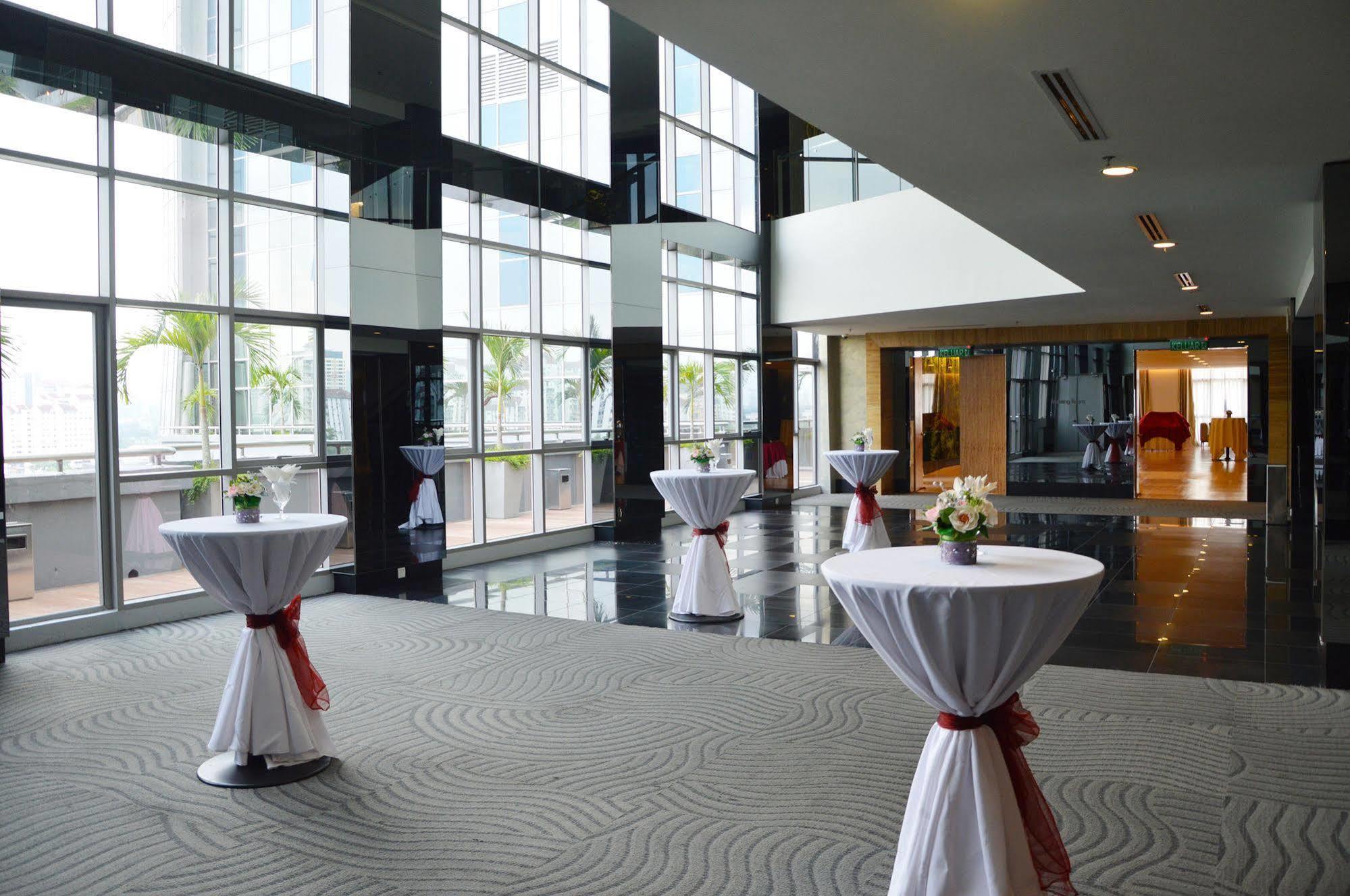 Hotel Vivatel