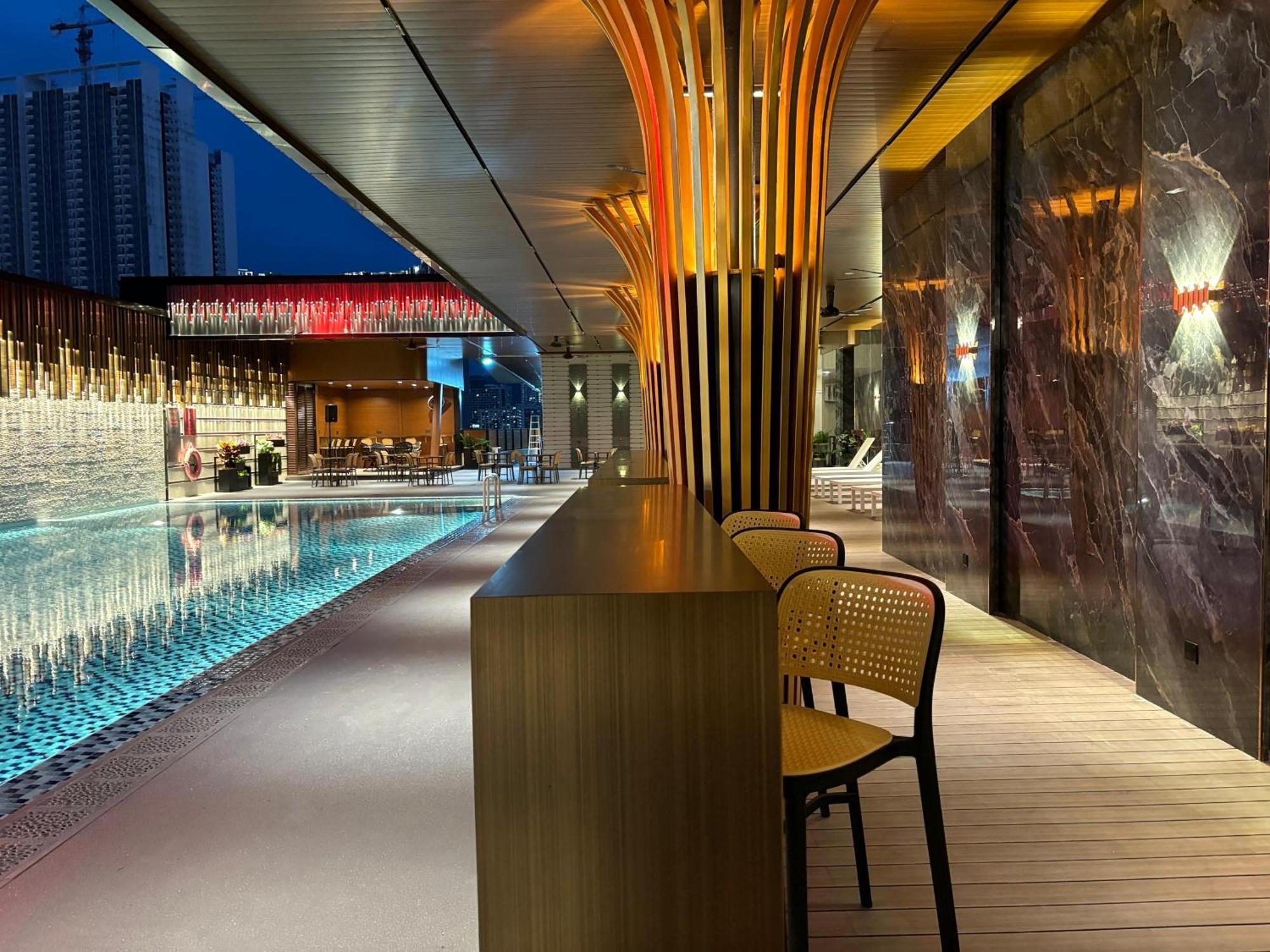 Vivatel Hotel
